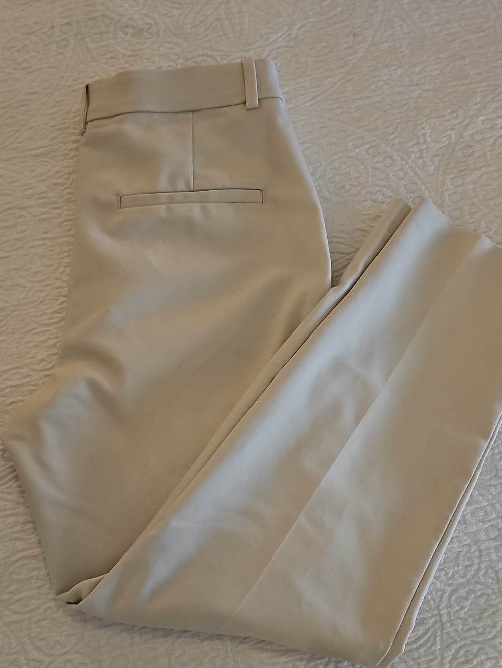 H&M Tailored Trousers in Cream